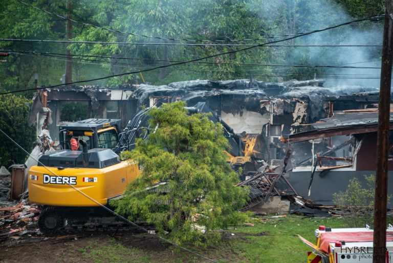 Castlegar’s Friday Fire still under investigation claims 2 homes and a vehicle