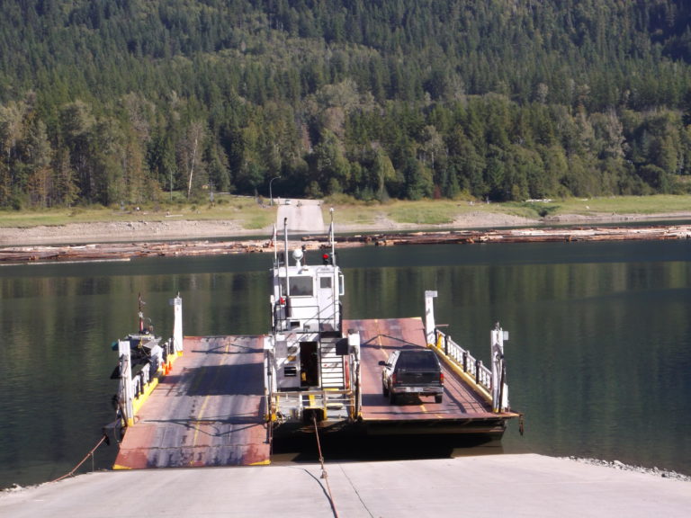 BCGEU suspends overtime work ban on Arrow Lake ferries