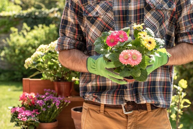 Keep Castlegar blooming beautiful